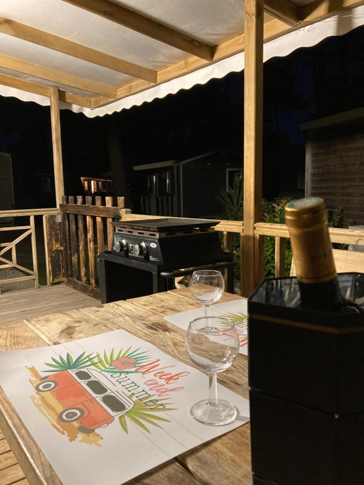 Mobil Home Happiness33 Dans Camping 5 Etoiles Acces Direct Plage Vendays Montalivet Exterior foto